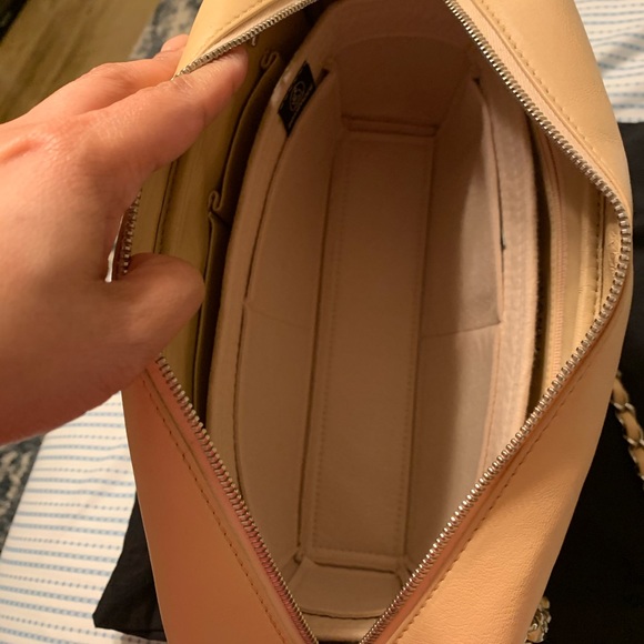 CHANEL LARGE CAMERA CASE BAG - Picture 10 of 11